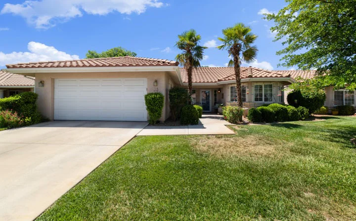 Weekly landscape maintenance in St. George, UT